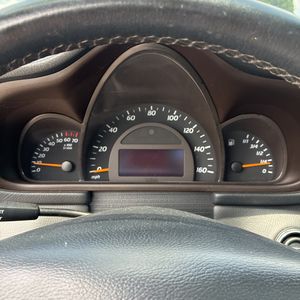 2002 Mercedes-BENZ C-CLASS thumbnail 37