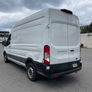 FORD TRANSIT 250 - 5