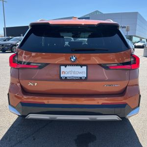BMW X1 XDRIVE28I - 7