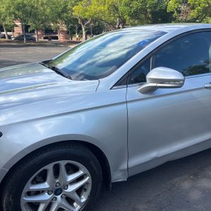 FORD FUSION SE - 2
