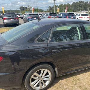 VOLKSWAGEN PASSAT S - 9