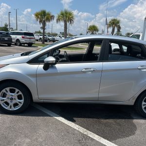 2016 FORD FIESTA SE — фото 4