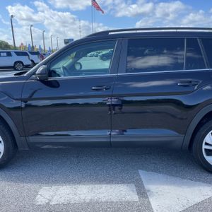 VOLKSWAGEN ATLAS V6 SE - 4