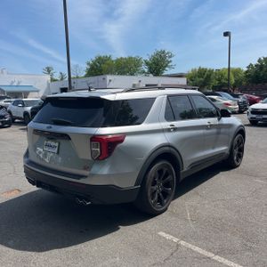 FORD EXPLORER ST - 8