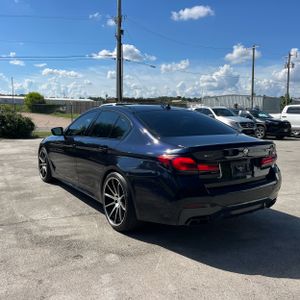 صورة 5 لـ 2023 BMW M550 I XDRIVE