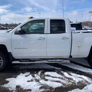 CHEVROLET SILVERADO 1500 LT - 4