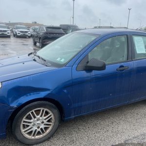FORD FOCUS SE - 2