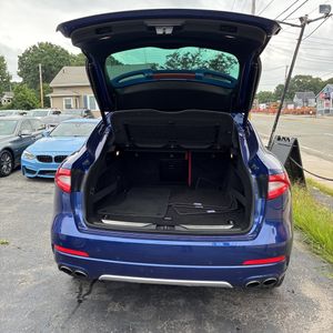 2017 Maserati LEVANTE S 照片 43