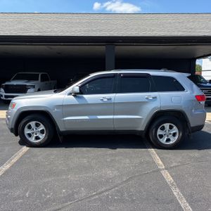 2014 JEEP GRAND CHEROKEE LAREDO — фото 3