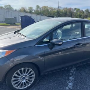 FORD FIESTA TITANIUM - 2