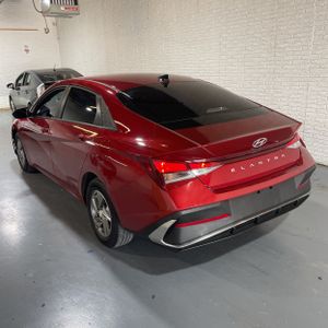 2025 Hyundai ELANTRA SE 照片 5