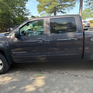 CHEVROLET SILVERADO 1500 LT - 4