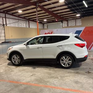 HYUNDAI SANTA FE - 3