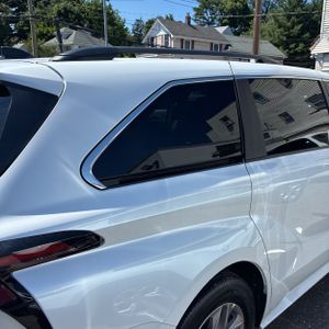 صورة 8 لـ 2026 Toyota SIENNA XLE 8-PASSENGER