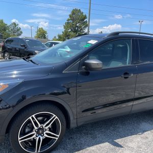 صورة 2 لـ 2019 FORD ESCAPE SEL