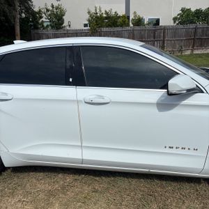 2019 Chevrolet IMPALA LT — миниатюра 11