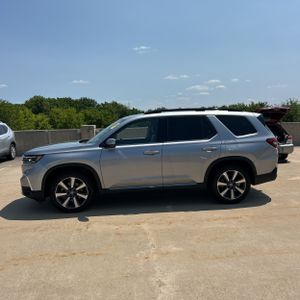 2025 Honda PILOT TOURING — фото 3