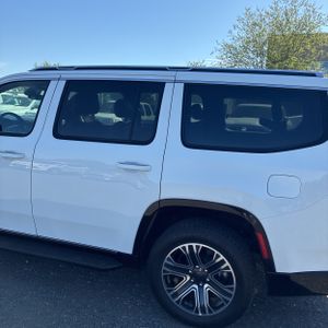 JEEP WAGONEER SERIES II - 6