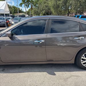 2017 Nissan ALTIMA 2.5 SV — фото 4