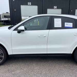 PORSCHE CAYENNE COUPE - 4