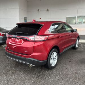 FORD EDGE SEL - 7