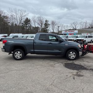 TOYOTA TUNDRA - 10