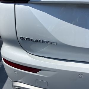 2024 Mitsubishi OUTLANDER SEL 缩略图 23