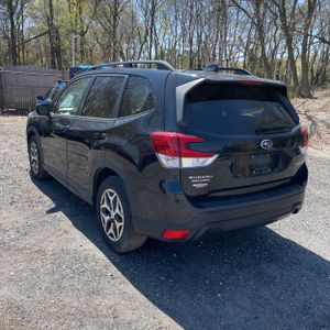 SUBARU FORESTER PREMIUM - 5