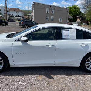 CHEVROLET MALIBU LT - 4