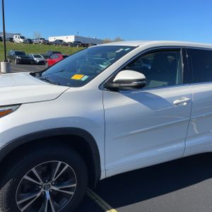 TOYOTA HIGHLANDER - 2