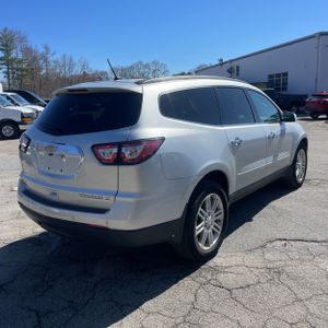 CHEVROLET TRAVERSE LT - 8