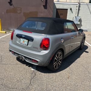 صورة 8 لـ 2020 MINI CONVERTIBLE COOPER S