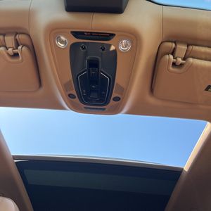 2017 Bentley BENTAYGA BASE — фото 35