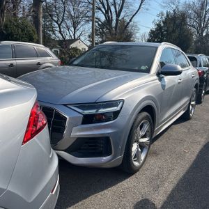 AUDI Q8 PREMIUM - 1