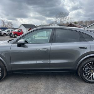 Porsche Cayenne Coupe - 4