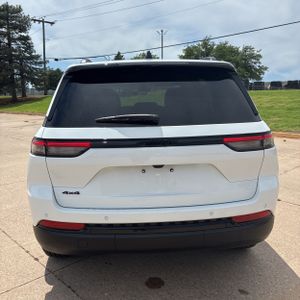 JEEP GRAND CHEROKEE ALTITUDE 4X4 - 7