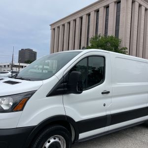 FORD TRANSIT 150 - 2