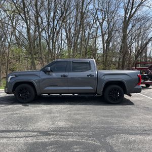 TOYOTA TUNDRA - 3