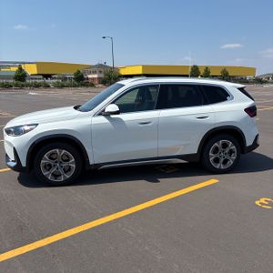2025 BMW X1 XDRIVE28I — фото 3