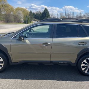 SUBARU OUTBACK LIMITED - 4