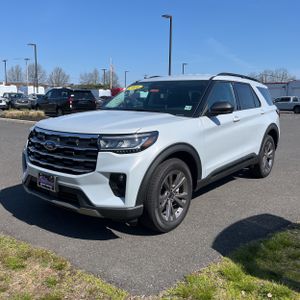 FORD EXPLORER ACTIVE - 1