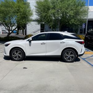 2023 Lexus RX 350 PREMIUM — фото 3