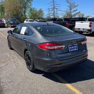 FORD FUSION SE - 5