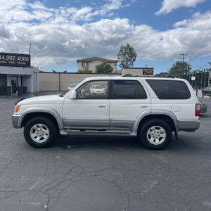 TOYOTA 4RUNNER - 3