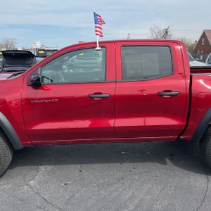 CHEVROLET COLORADO TRAIL BOSS - 4