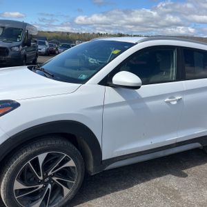 HYUNDAI TUCSON SPORT - 2