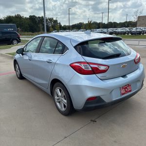 2017 Chevrolet CRUZE LT AUTO — фото 5