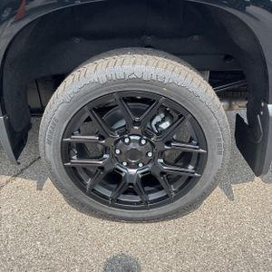 2026 Chevrolet SILVERADO 1500 LTZ thumbnail 18