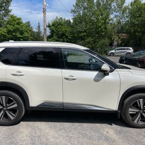 صورة مصغرة 11 لـ 2021 Nissan ROGUE SL