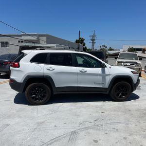 2018 JEEP CHEROKEE TRAILHAWK — фото 10